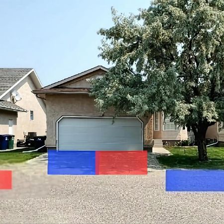 Saskatoon Lashyn Cove Homestay Luaran gambar