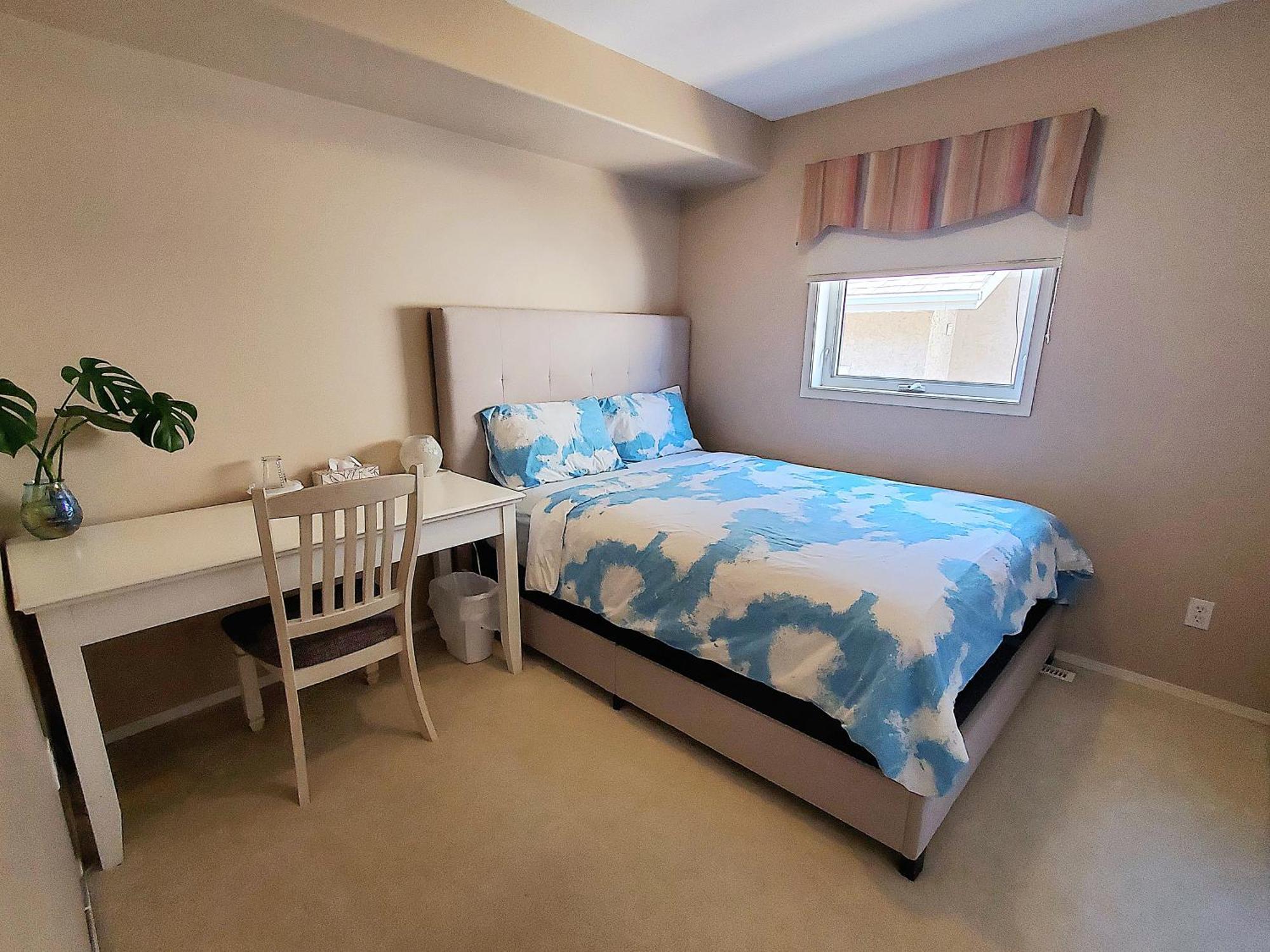 Saskatoon Lashyn Cove Homestay Luaran gambar